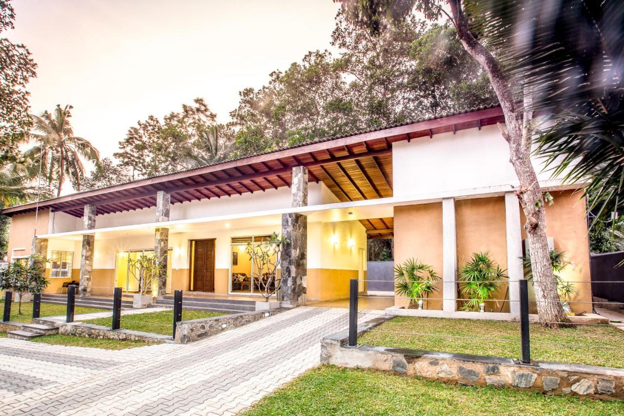 Temple Pond Villa Colombo 필리얀달라 외부 사진